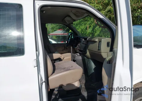 2007 Chevrolet Express Work Van z USA, uszkodzony, nr VIN 1GCGG25V071222472